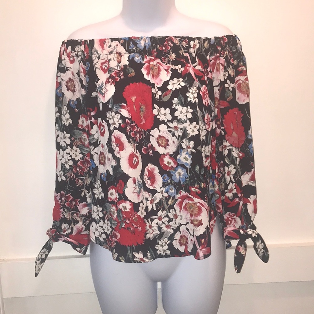Off the Shoulder Floral Top